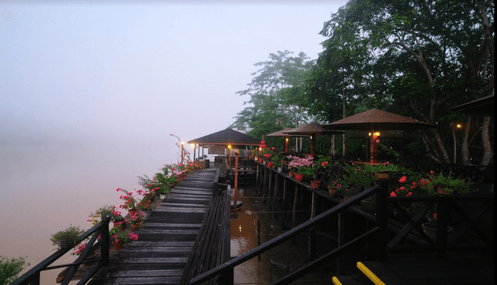 Kinabatangan Riverside Lodge